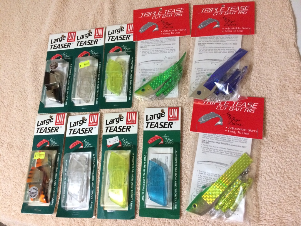 Davis Fishing Lure -  Canada