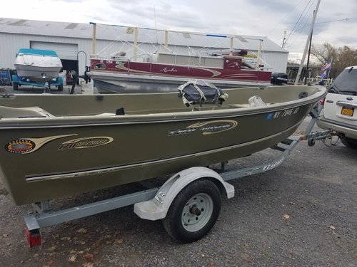 2001 Triumph Sportsman Fishing Vessel. Ropolene Technology. Needs An 