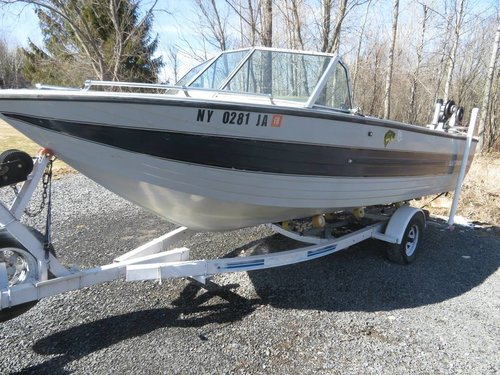 FS: 1987 Crestliner V195 Sabre 19' welded aluminum fishing boat ...